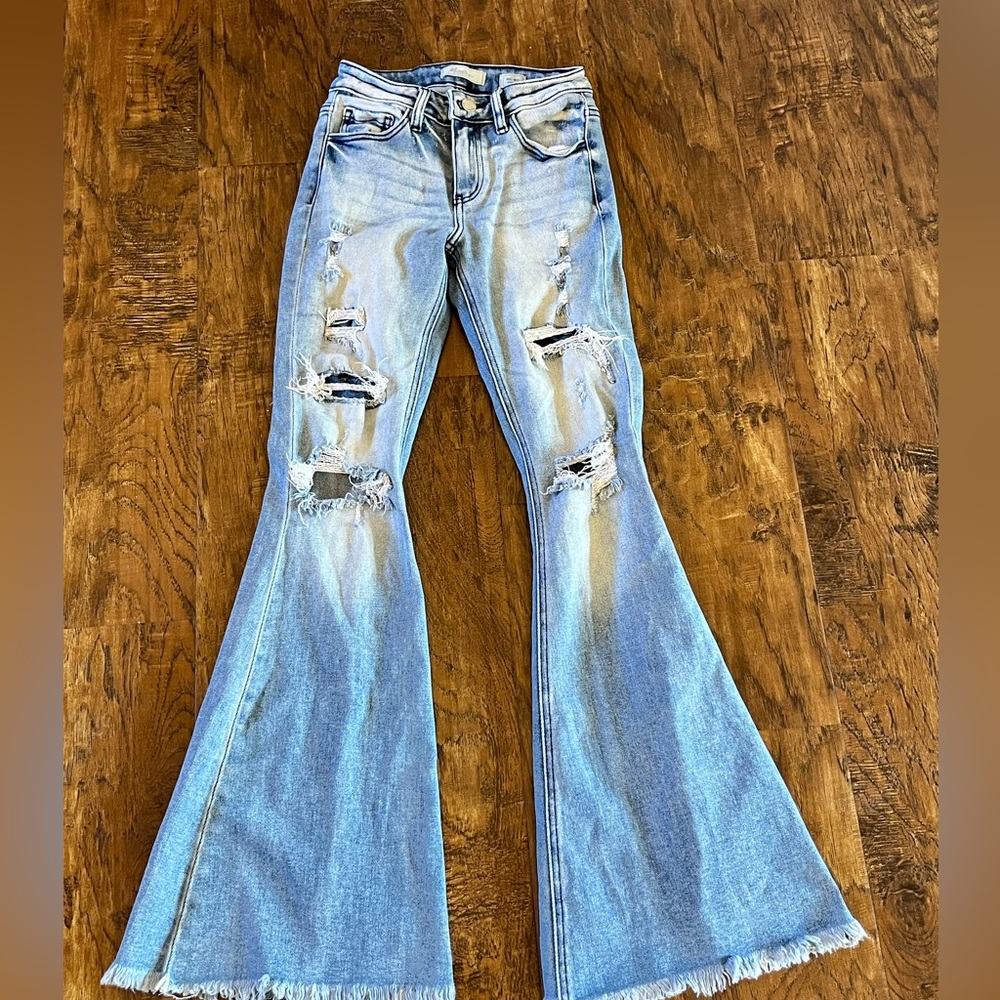 Kancan signature ripped bell bottoms size 23